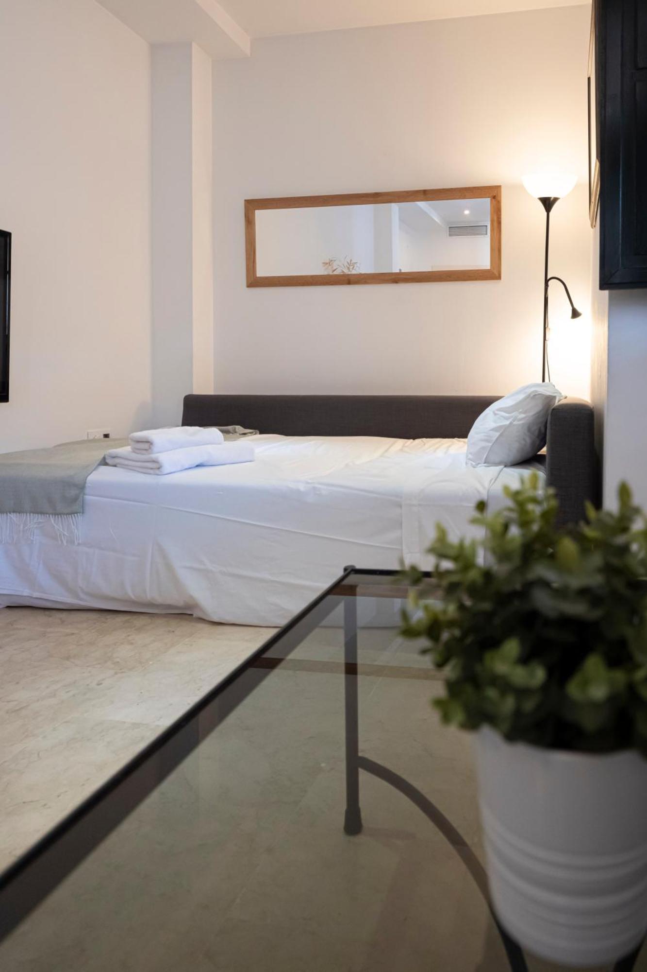 Apartamento Con Encanto En Patio Sevillano Kültér fotó